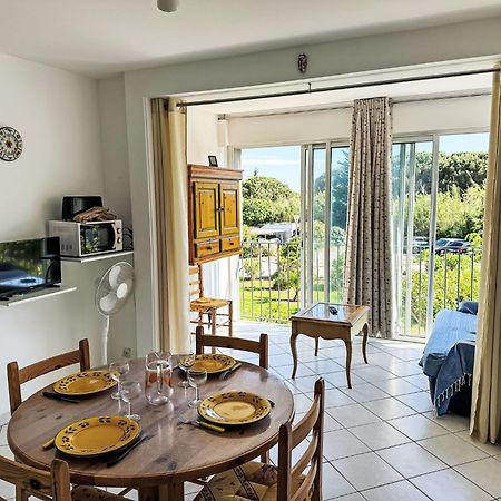 Apartment Les Roses Lauriers By Interhome Le Lavandou Eksteriør billede